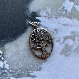 Silver tree pendant